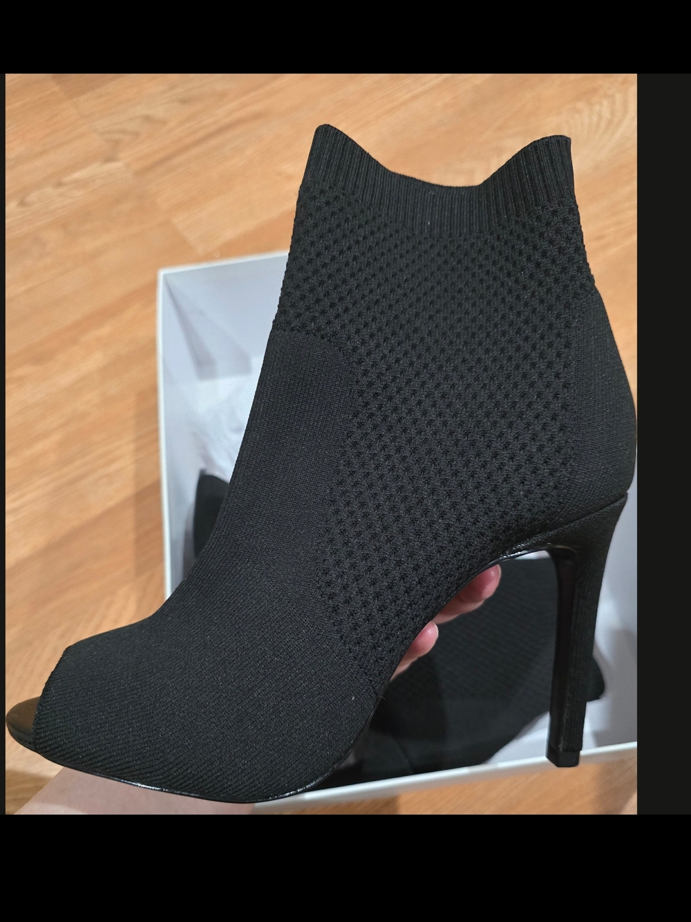 Charles David Marble Knit open toe Bootie - New. Size 8.